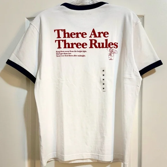 🔥NWT🔥 Uniqlo Warner Bros. Movie Gremlins Graphic Ringer Tee - Medium Blue/White - Picture 6 of 11